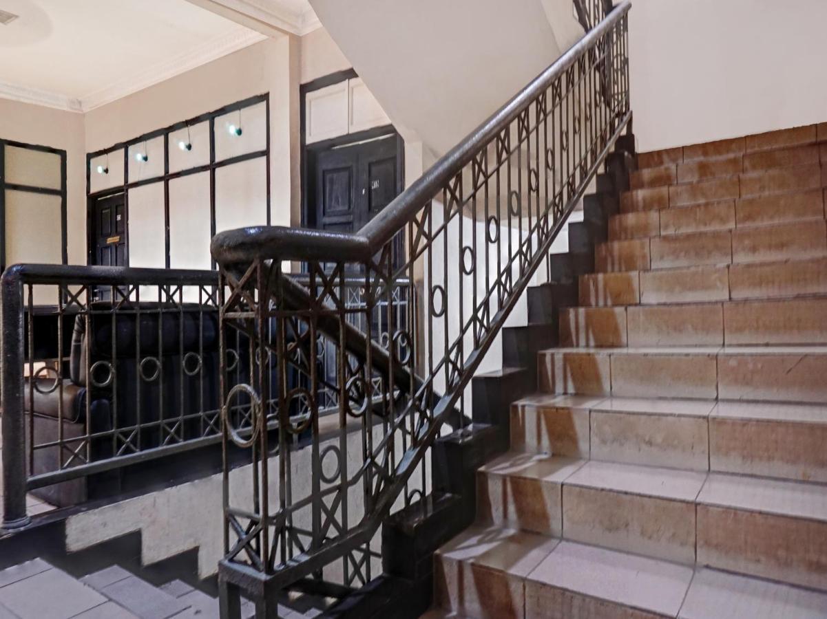 Oyo 90702 Wisma Tobana Kebayoran Mencil المظهر الخارجي الصورة